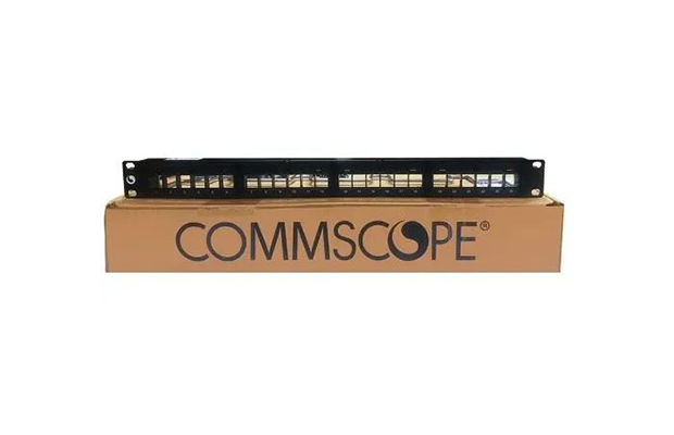 COMMSCOPE/AMP (760237040) Patch Panel,Cat6,110C, 24Port