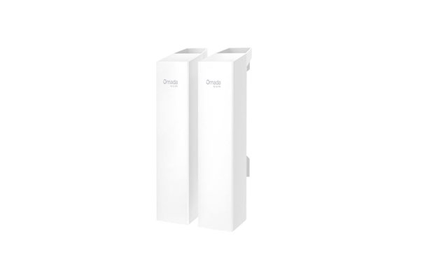 TP-Link EAP215-Bridge KIT Omada 5GHz 867Mbps Long-Range Indoor/Outdoor Wireless Bridge - 1