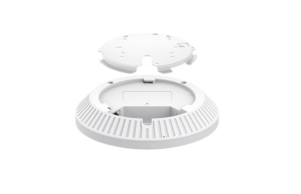 TP-Link EAP720 Omada BE5000 4-Stream Ceiling Mount Dual-Band Wi-Fi 7 Access Point - 2
