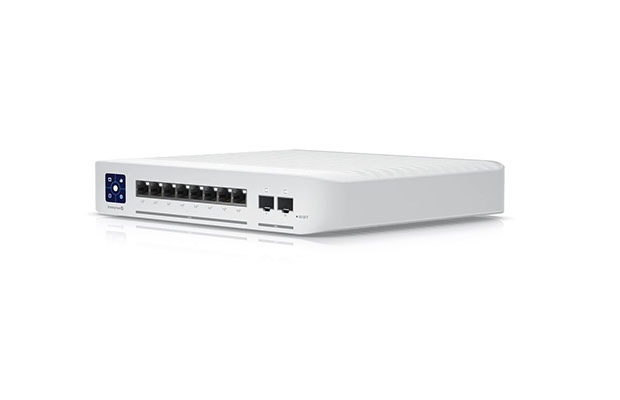 Ubiquiti 8Port PoE Layer3 switch with 2.5GbE PoE+ output (USW-Enterprise-8-POE) - 2