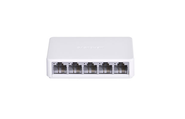Mercusys MS105 5-Port 10/100Mbps Desktop Switch - 1