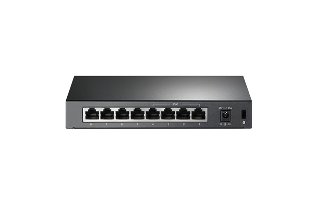 TP-Link TL-SF1008P 8-Port 10/100Mbps Desktop Switch